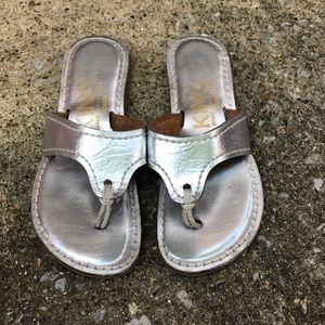 Kino silver sandals size 6
